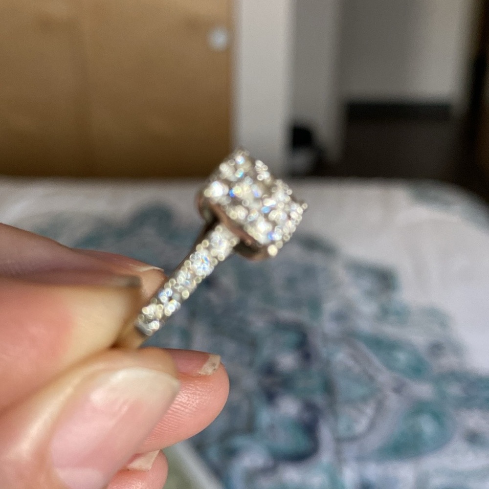 Diamond ring